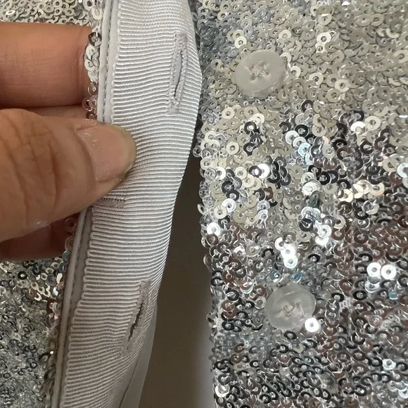 Good American Cluster Sequin Crop Cardigan L NWT - Picture 7 of 13